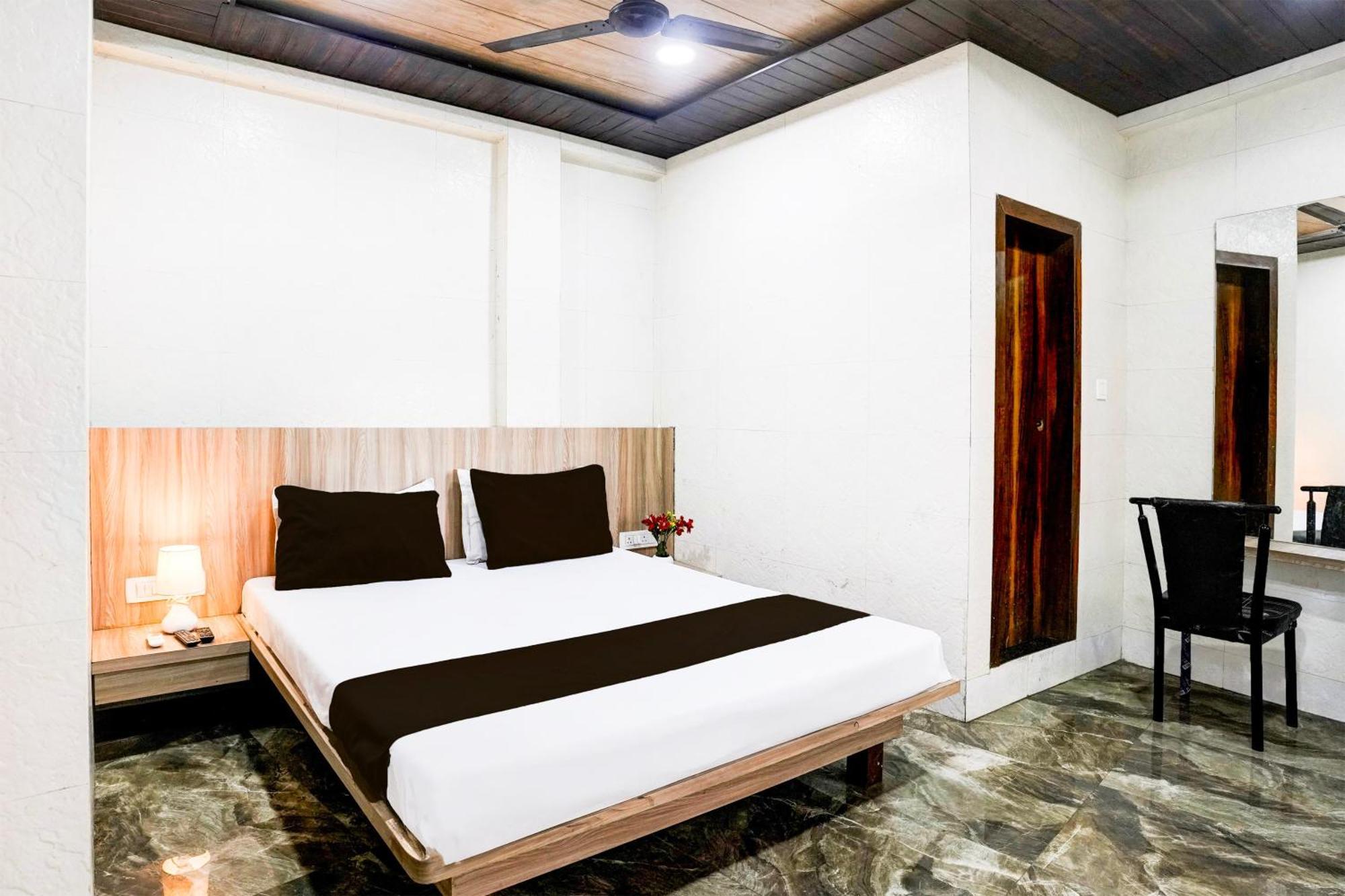 Super Hotel O Dombivali Formerly Pk Lodging Dombivli 외부 사진