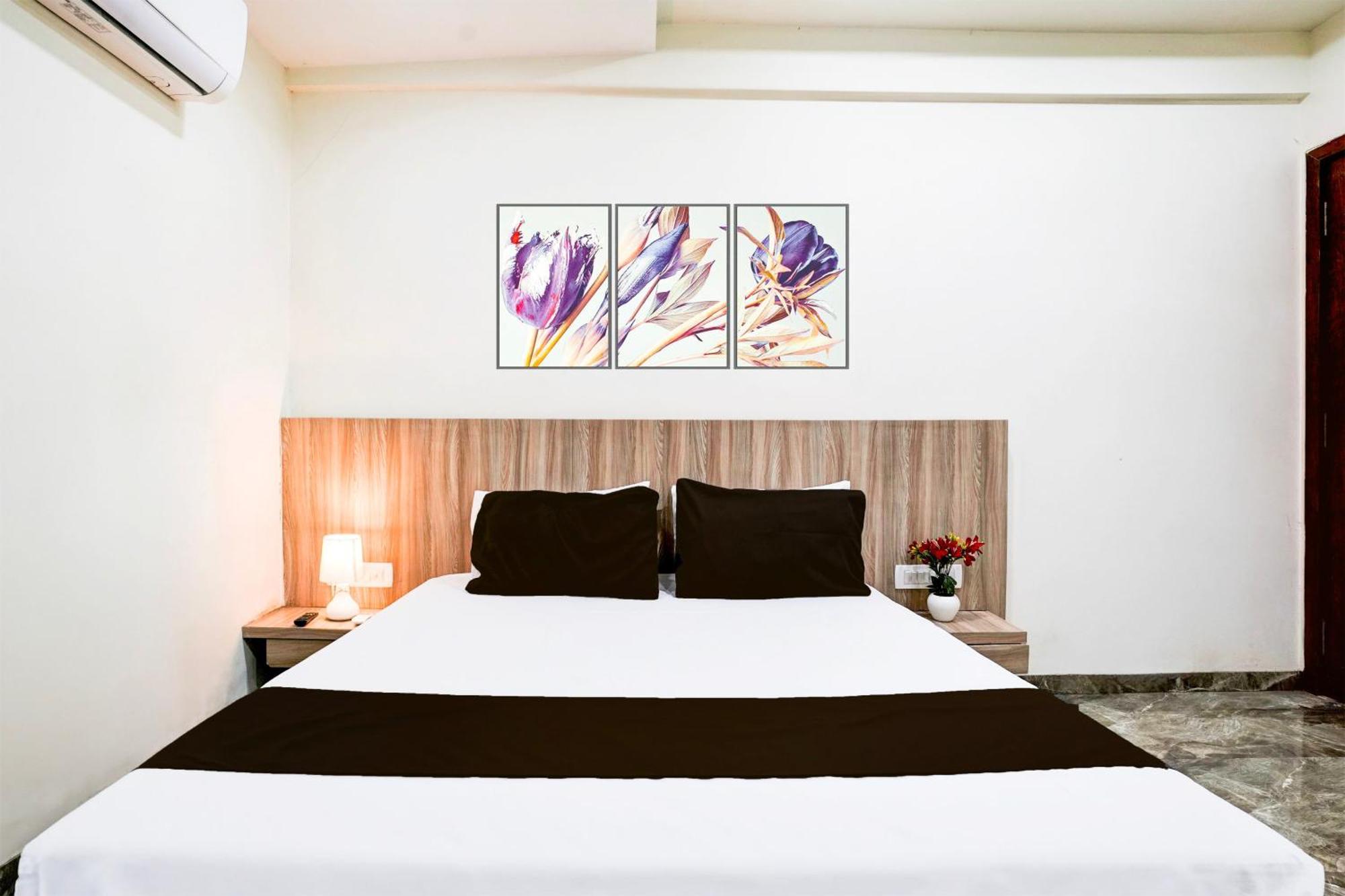 Super Hotel O Dombivali Formerly Pk Lodging Dombivli 외부 사진